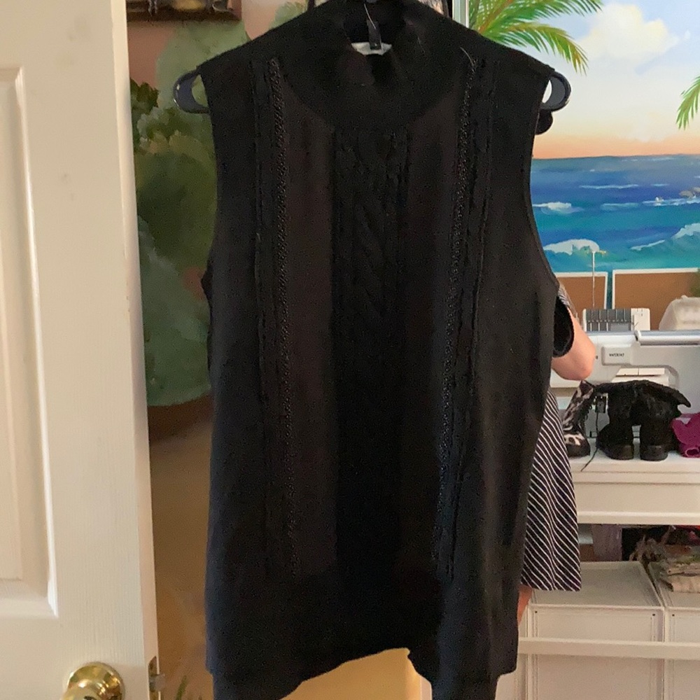 White House Black Market black sleeveless cowl